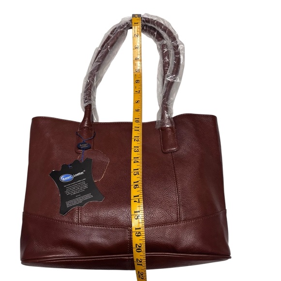 AMERILEATHER TOFFEE LEATHER TOTE BAG NWT - Picture 12 of 12